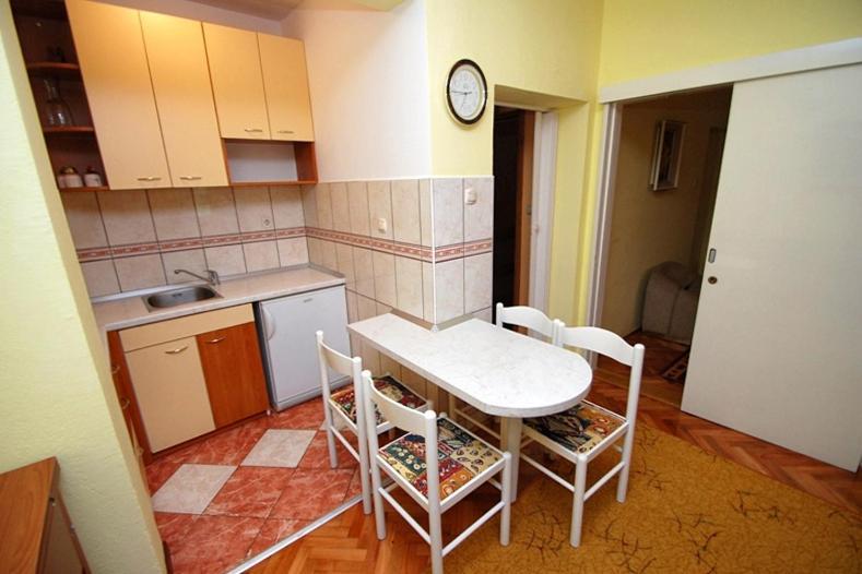 Apartments And Rooms By The Sea Zaostrog, Makarska - 2661 Eksteriør billede