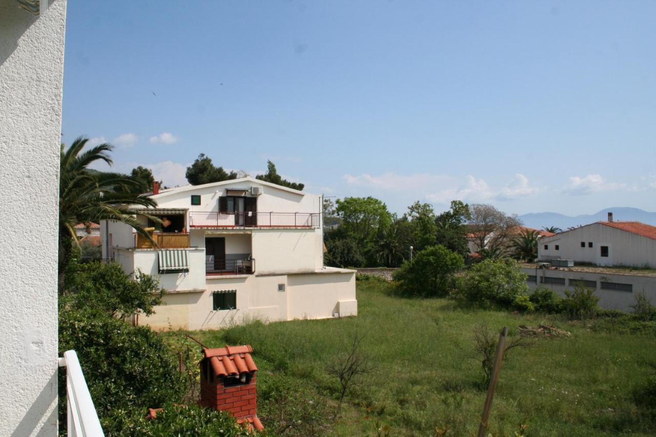 Apartments And Rooms By The Sea Zaostrog, Makarska - 2661 Eksteriør billede